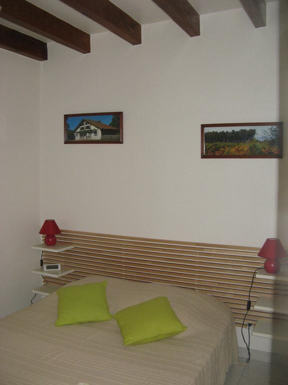 La Petite Mongesse Villa มอร์กซางซ์ ภายนอก รูปภาพ